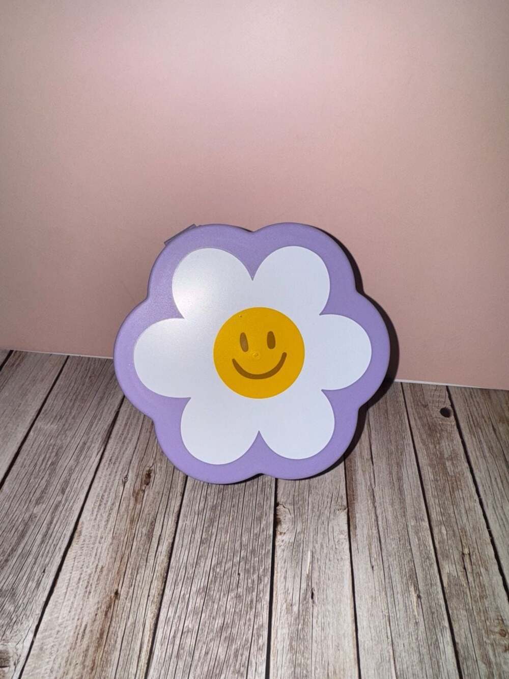 Bullseye's Playground Purple Smiley Flower Novelty Bento Box Snack Con
